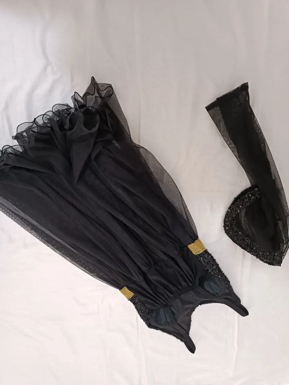 لباس مجلسی|لباس|سرخنکلاته, |دیوار