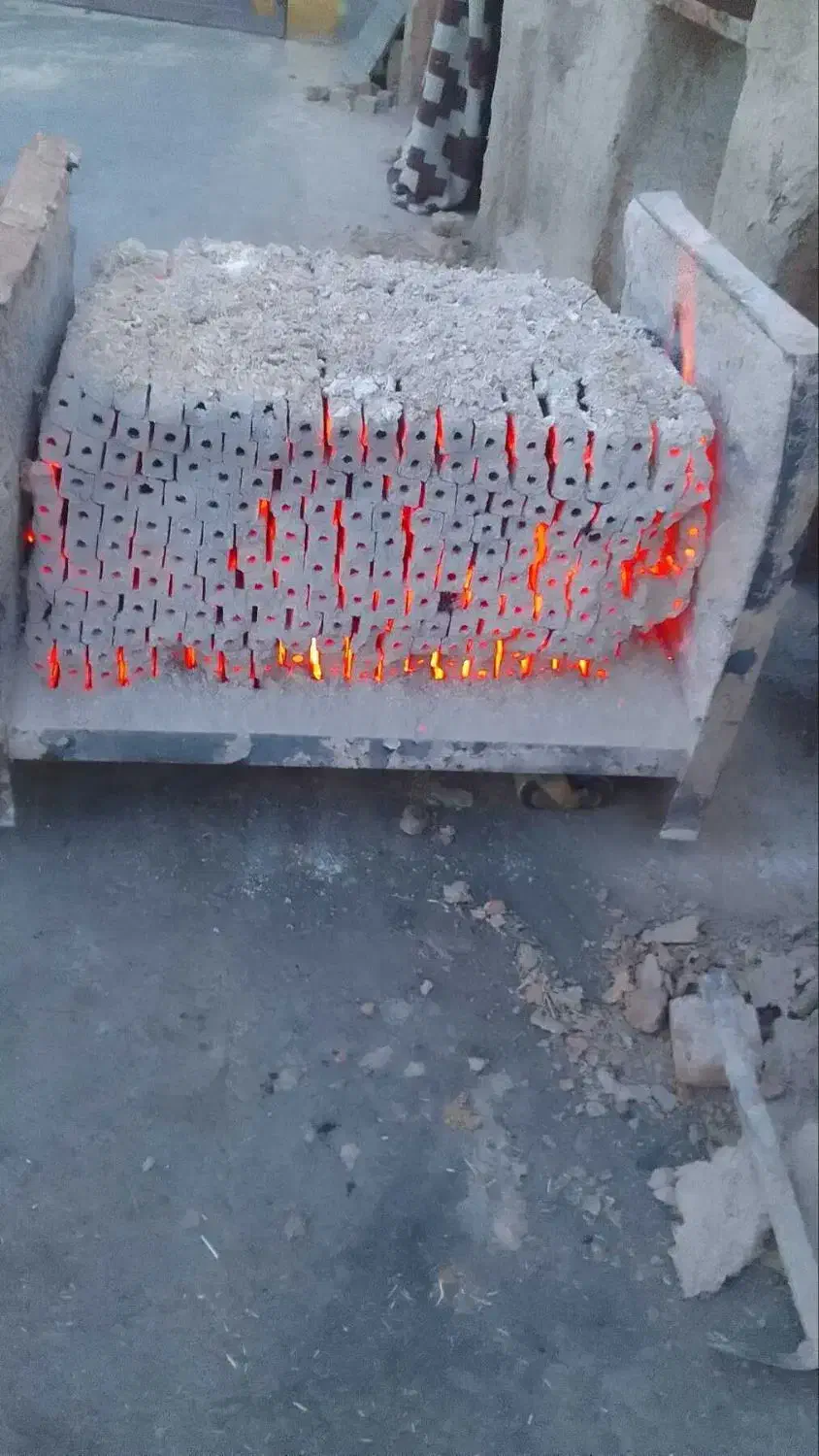 کارگر ساده/گارگاه زغال/با جای خواب|استخدام صنعتی، فنی، مهندسی|هشتگرد, تهران دشت|دیوار