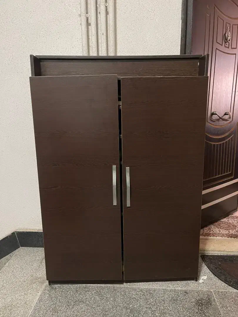 آیینه و کنسول پاتختی جا کفشی میز تلوزیون|تخت و سرویس خواب|رشت, سیا اسطلخ|دیوار