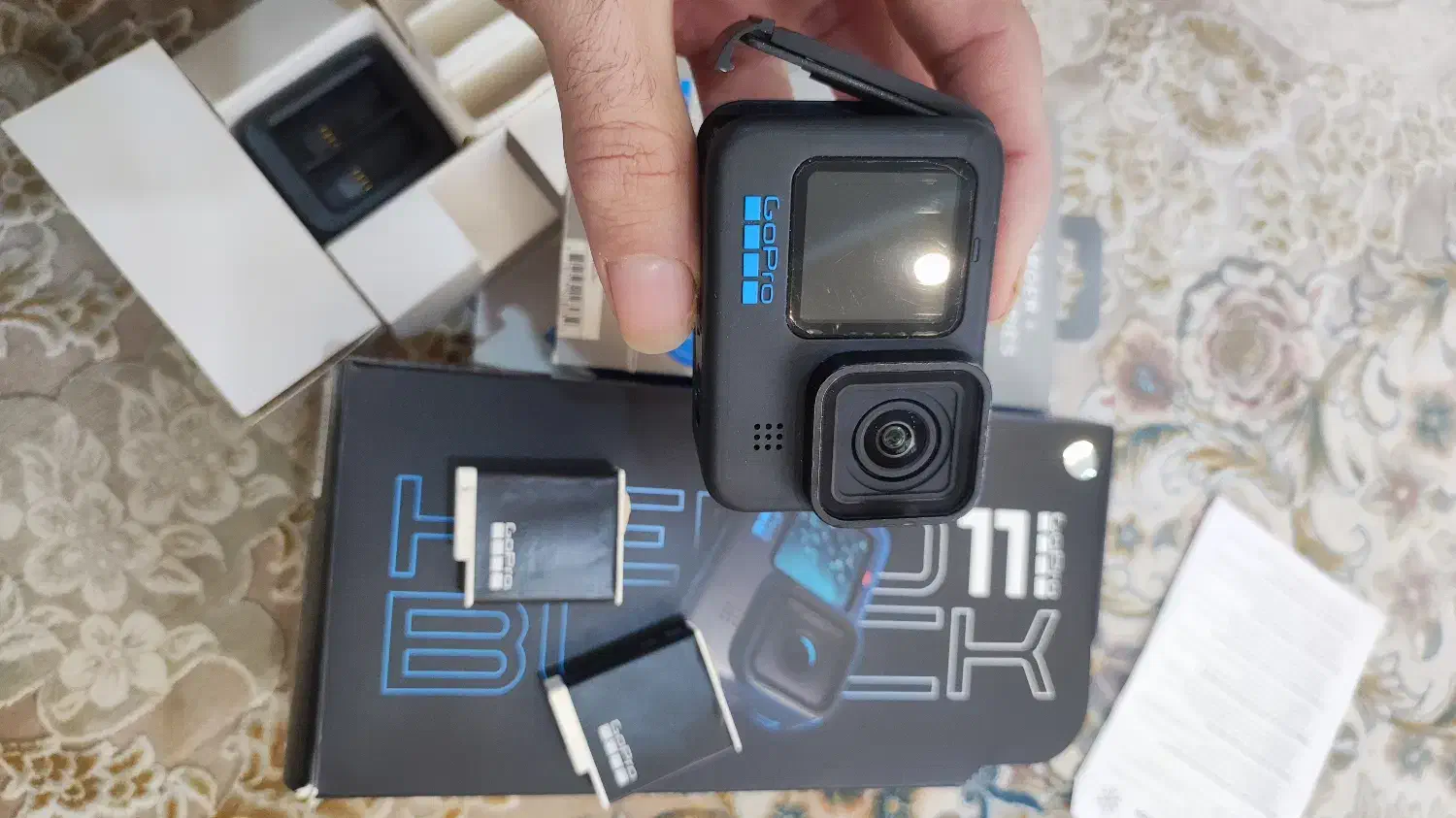 گوپرو ۱۱ به همراه شارژر و باطری اضافه|دوربین عکاسی و فیلمبرداری|سلمانشهر, |دیوار