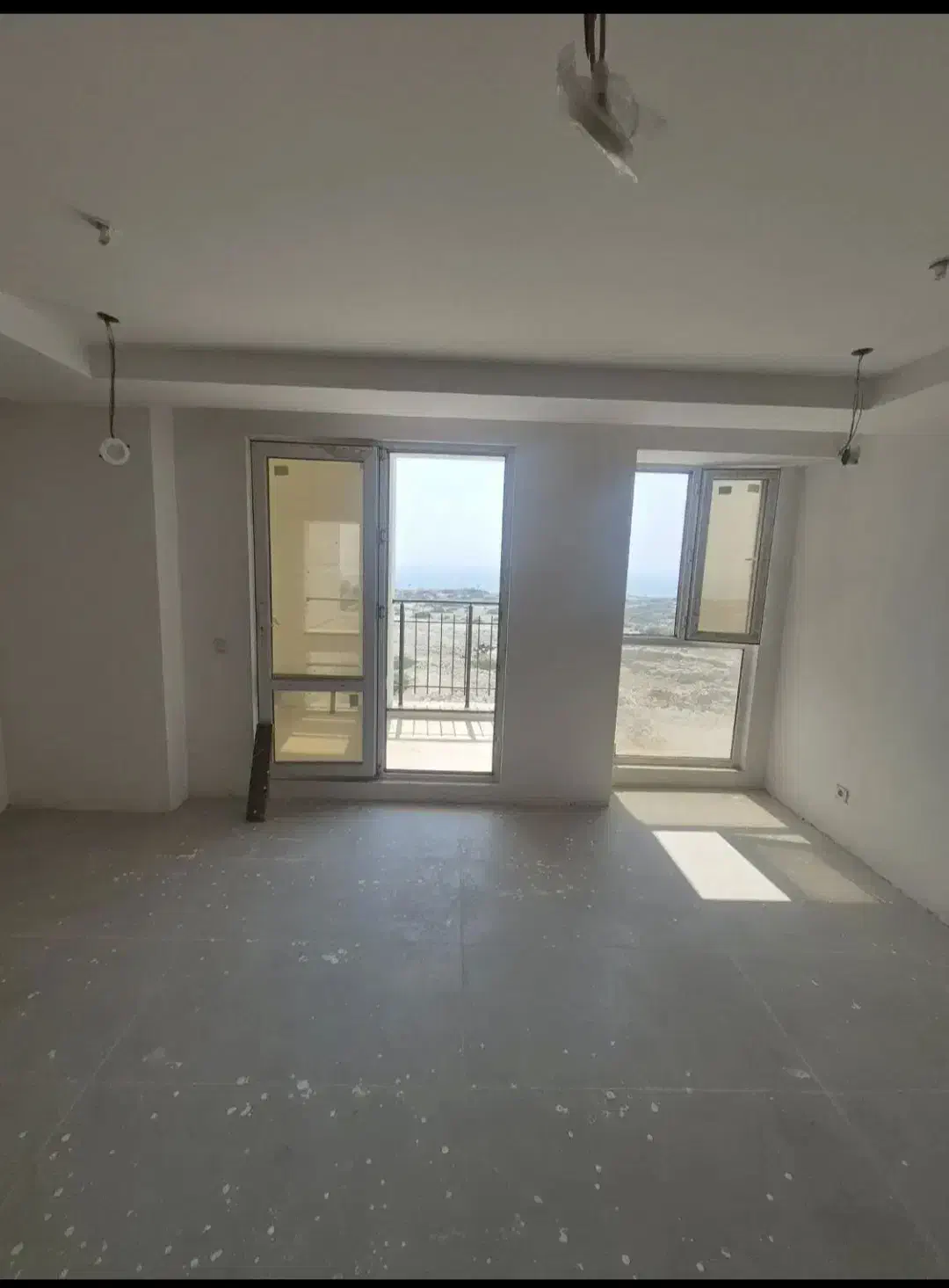 سرمایه گذاری طلایی و زندگی لوکس بر فراز خلیج فارس|فروش آپارتمان|کیش, |دیوار