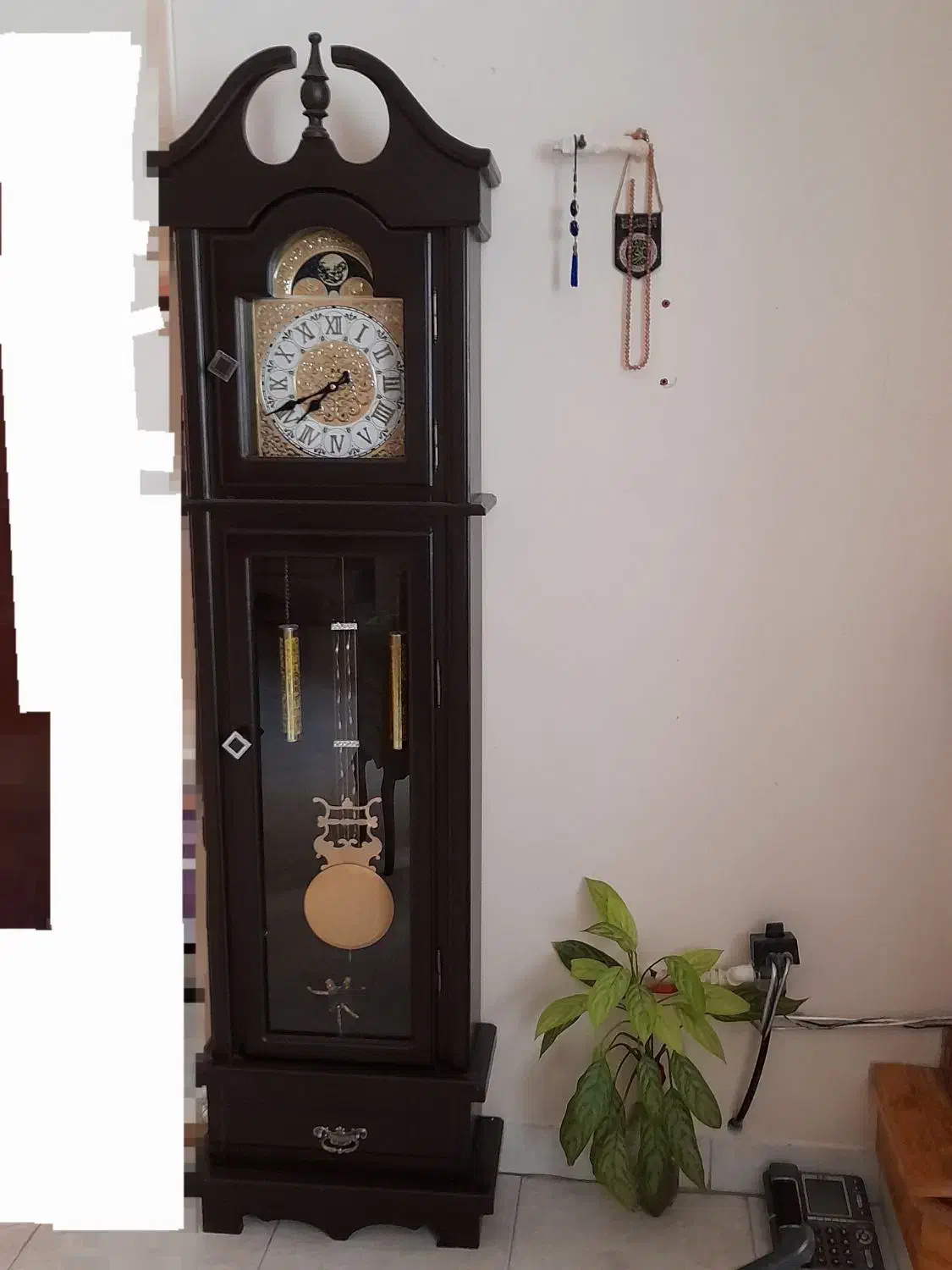 ساعت باضمانت وسالم سالم|ساعت دیواری و تزئینی|فردیس, قریشی|دیوار