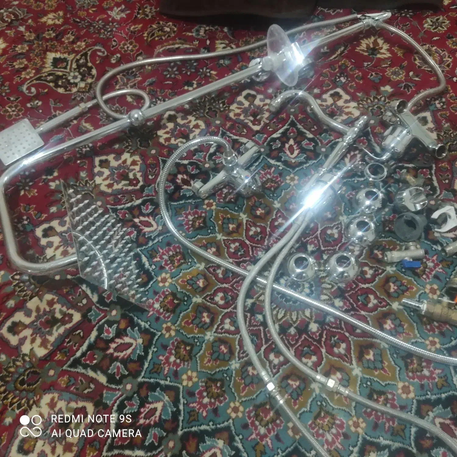 ست کامل شیرآلات مدل قاجاری توالت فرنگی نو|لوازم سرویس بهداشتی|پیر بکران, |دیوار
