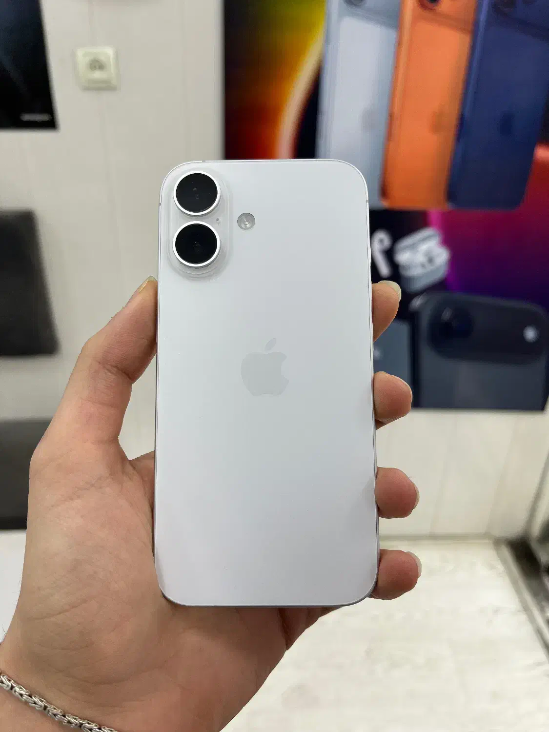 iPhone 16|موبایل|کرج, اصفهانی‌ها|دیوار