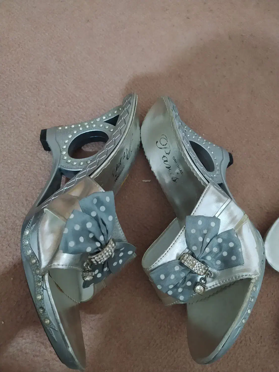 صندل نقره ای زنانه|کیف، کفش، کمربند|خرم‌آباد, |دیوار