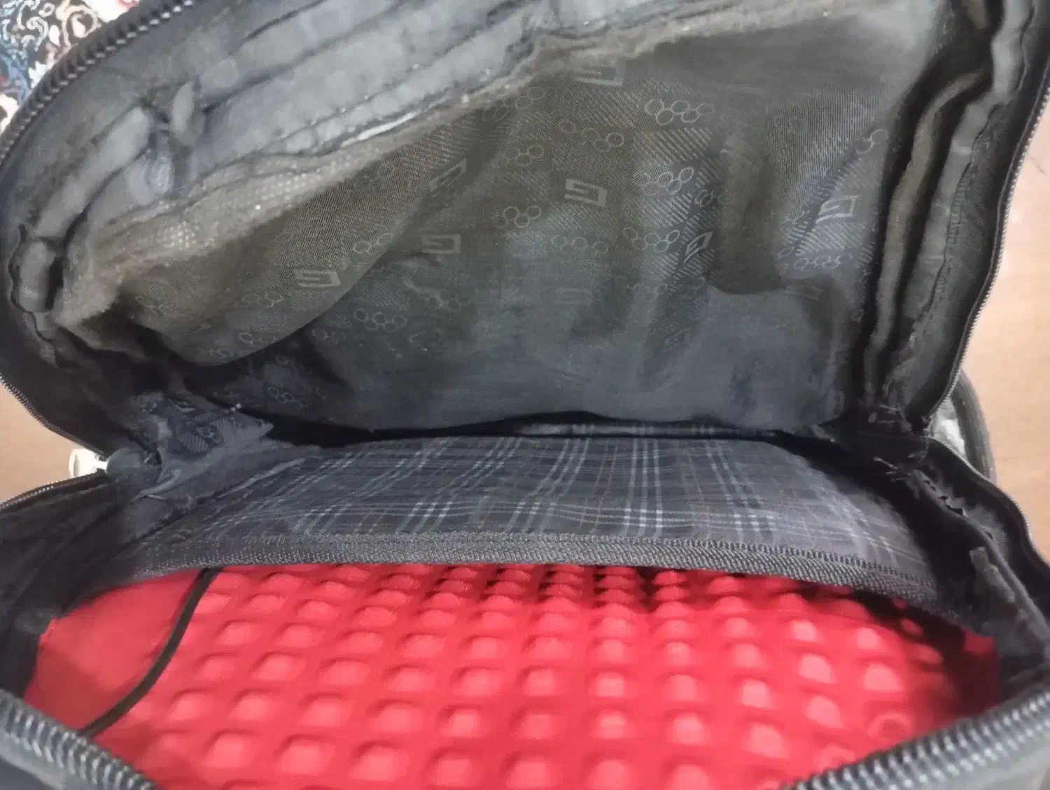 کیف پسرانه|کیف، کفش، کمربند|اصفهان, کوی ولی عصر|دیوار