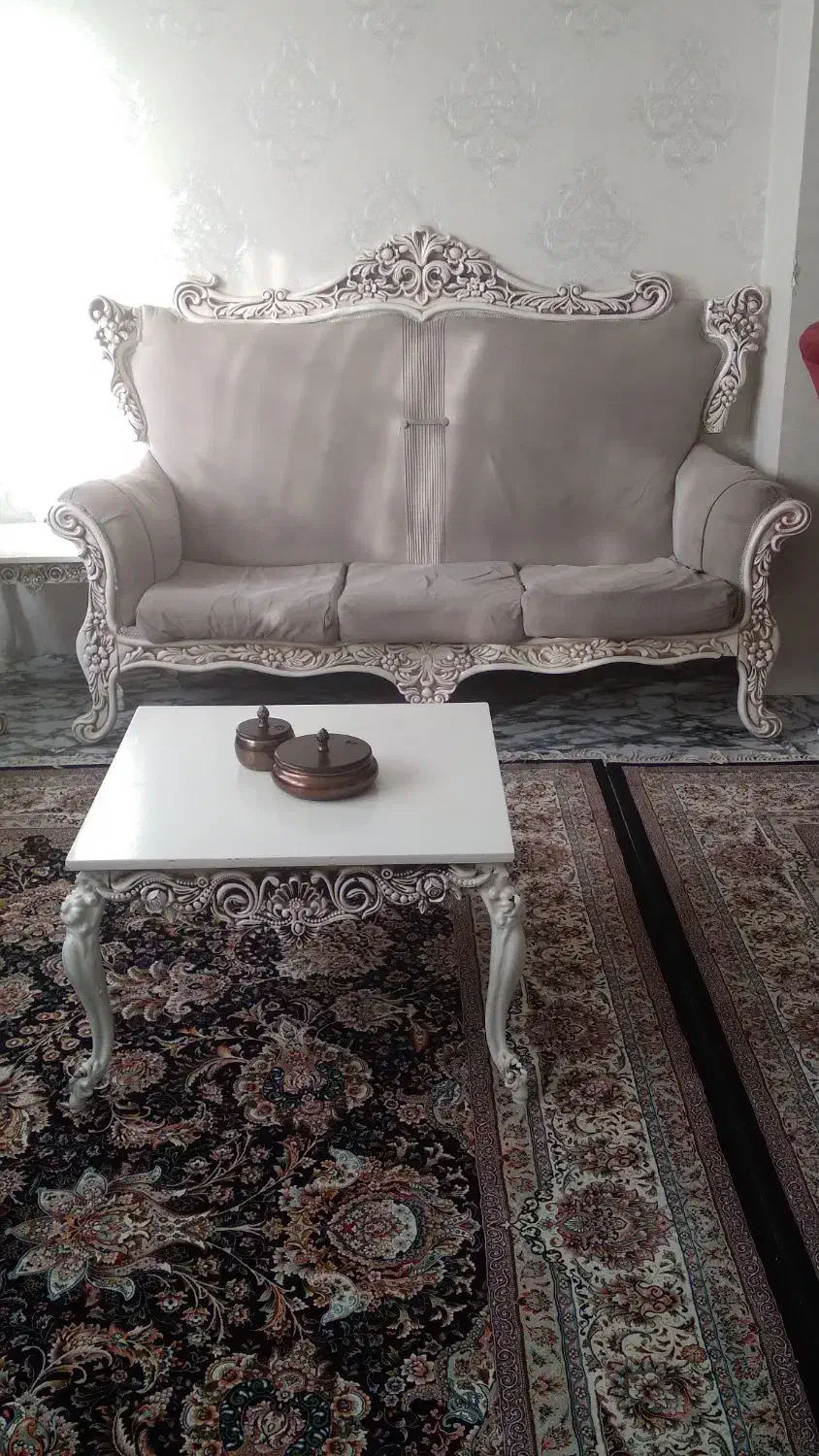 یک دست مبل ۷ نفره|مبلمان خانگی و میز عسلی|رباط‌کریم, رباط‌کریم|دیوار