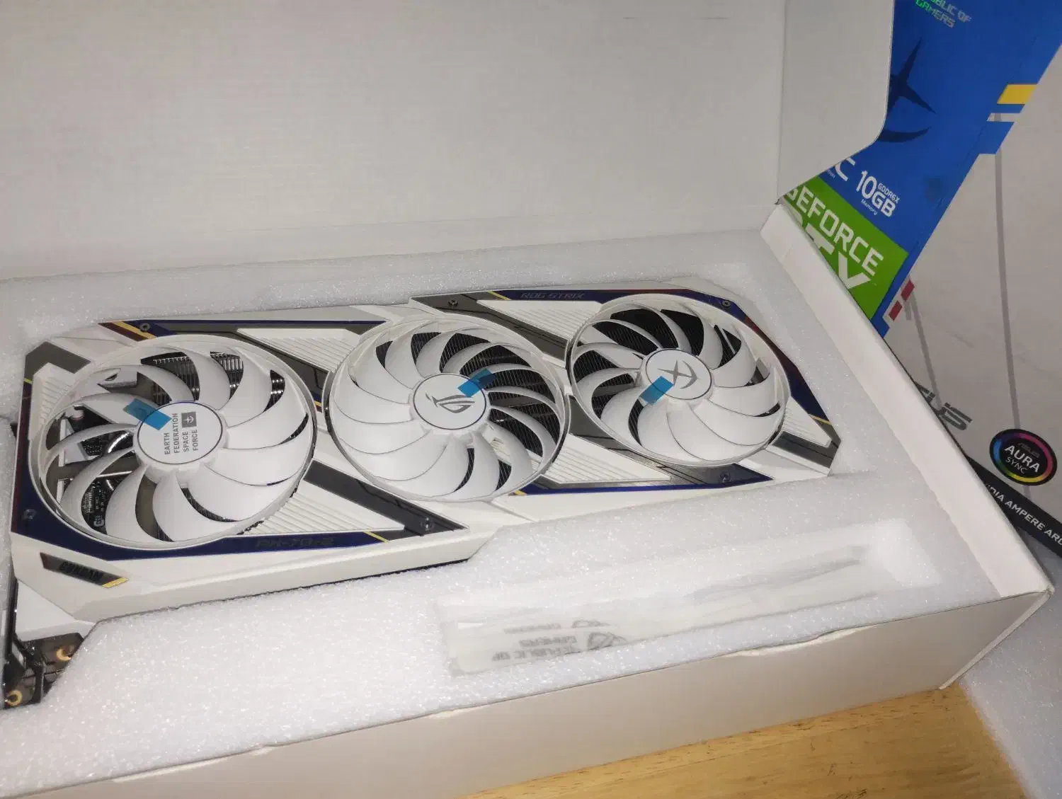 کارت گرافیک rtx 3080 10 GB Gundam Asus ROG|قطعات و لوازم جانبی رایانه|بندرعباس, |دیوار