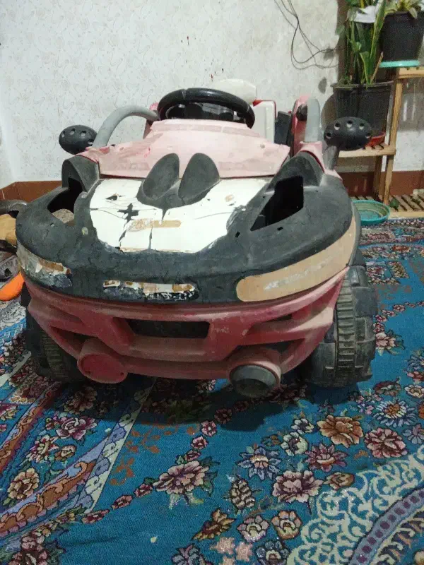 ماشین شارژی فروشی|اسباب‌بازی بچه|نجف‌آباد, شهرک بهاران|دیوار