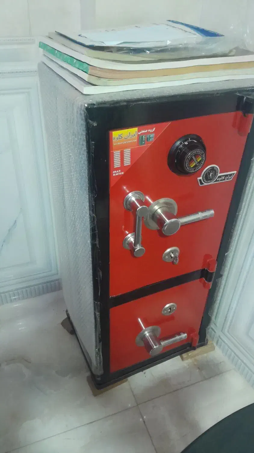 فروش وسایل دفتر  درحدصفر|دفتر کار|قصابه, |دیوار