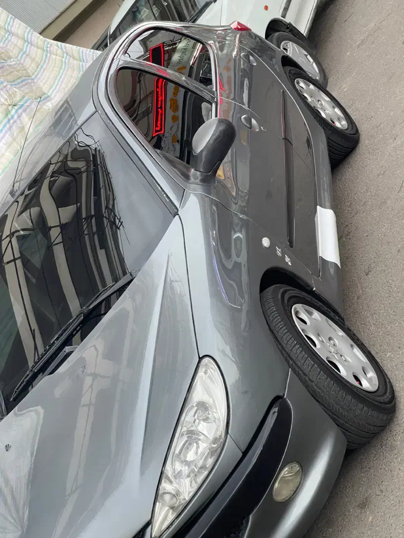 ۲۰۶|خودرو سواری و وانت|رشت, معلم|دیوار