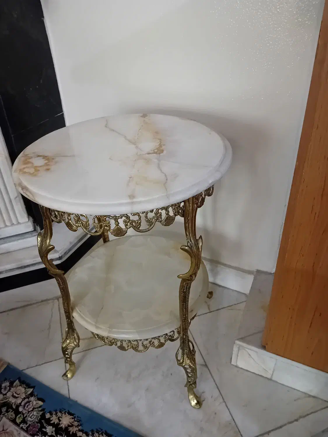 میز تلفن|صنایع دستی و سایر لوازم تزئینی|تهران, گلستان (شهرک راه آهن)|دیوار