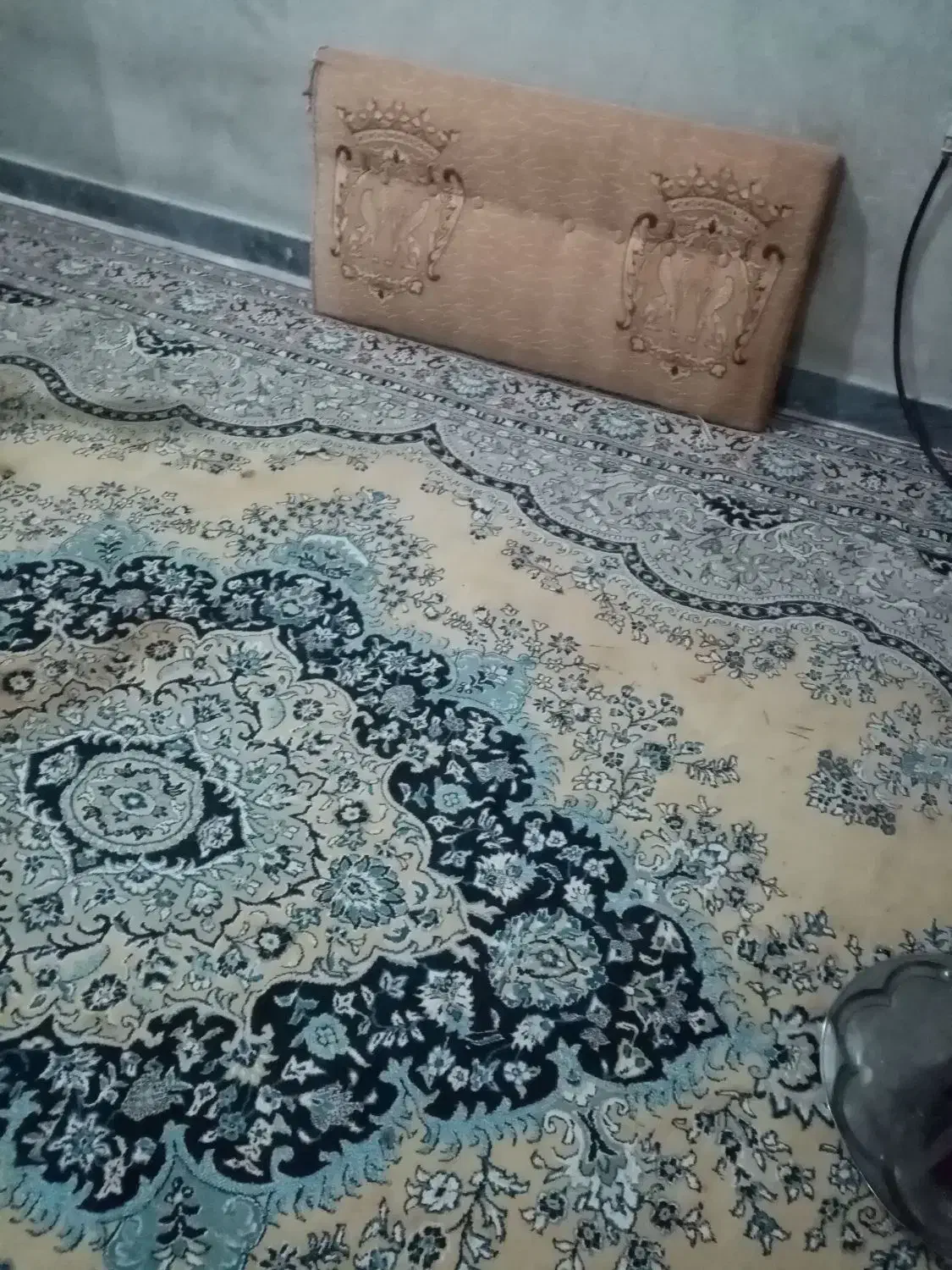 فرش دست دوم فروشی|فرش|ایذه, |دیوار