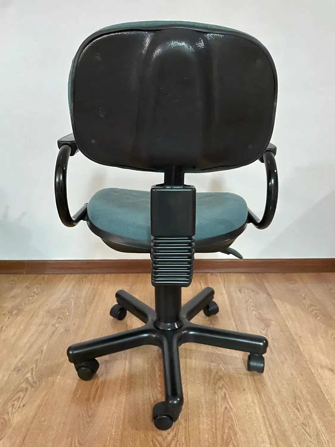 صندلی اداری- خانگی راد سیستم، جک سالم، قیمت مناسب|مبلمان اداری|تهران, قیطریه|دیوار