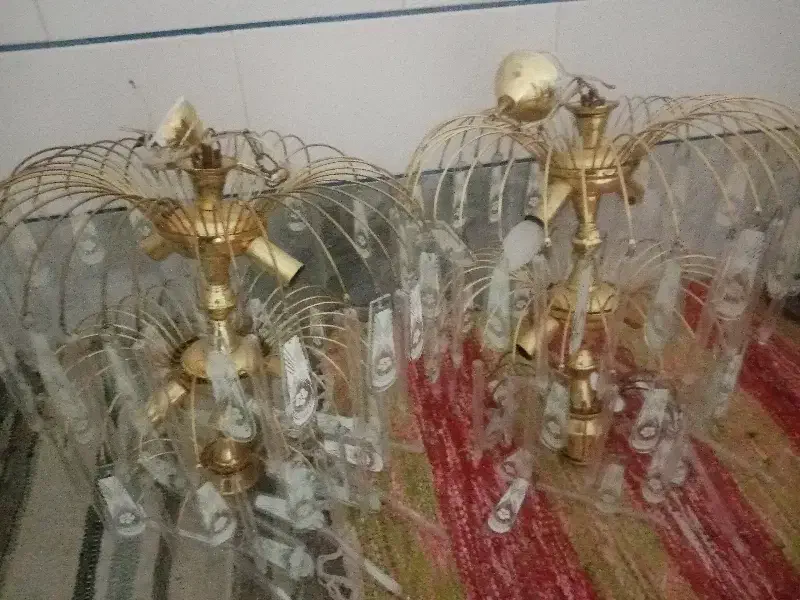 یک جفت لوستر|لوستر و چراغ آویز|ساوه, |دیوار