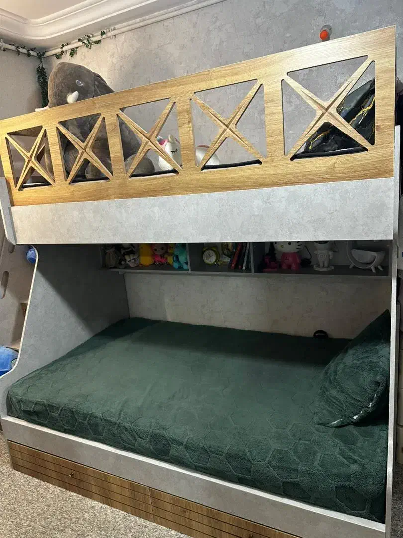 تخت دو طبقه طرح جدید|تخت و سرویس خواب|ارومیه, |دیوار