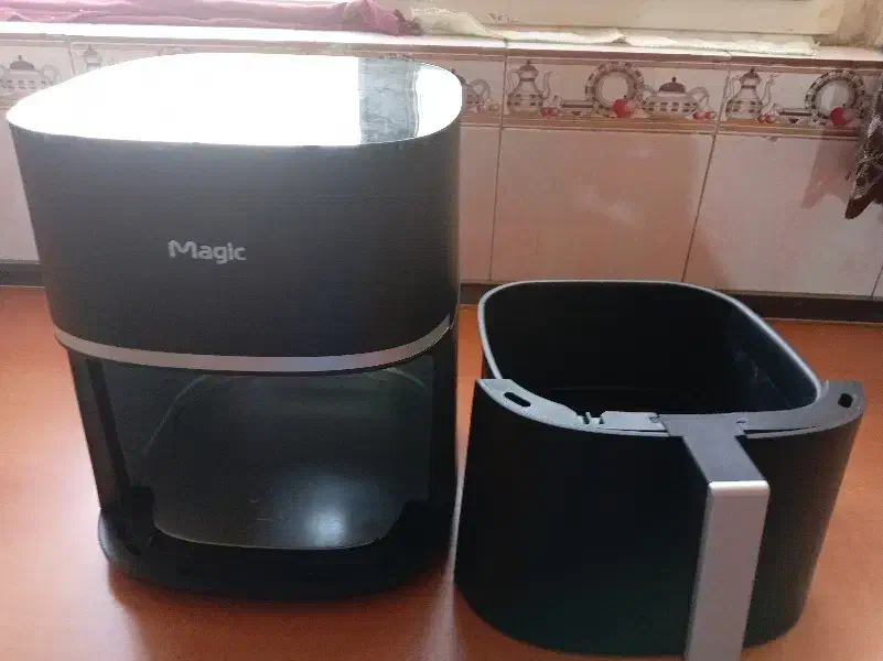 سرخ کن مادیک در حد آکبند هنوز قسطش تمام نشده|اجاق گاز و لوازم برقی پخت‌وپز|فردیس, سرحد آباد|دیوار