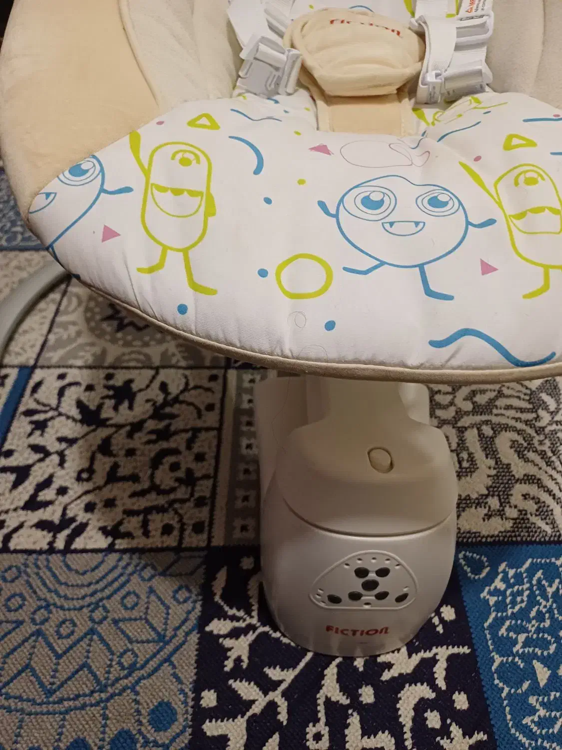 گهواره برقی موزیکال|اسباب و اثاث بچه|شیراز, شیخ روزبهان|دیوار