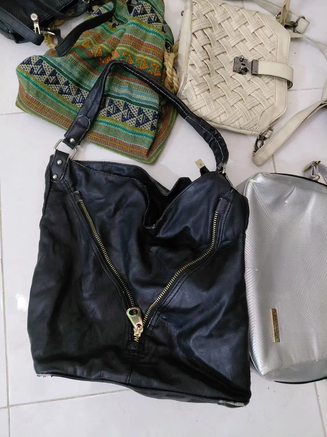 کیف حراج از ۳۰ تا ۶۰ تومان|حراج|تهران, سلسبیل شمالی|دیوار