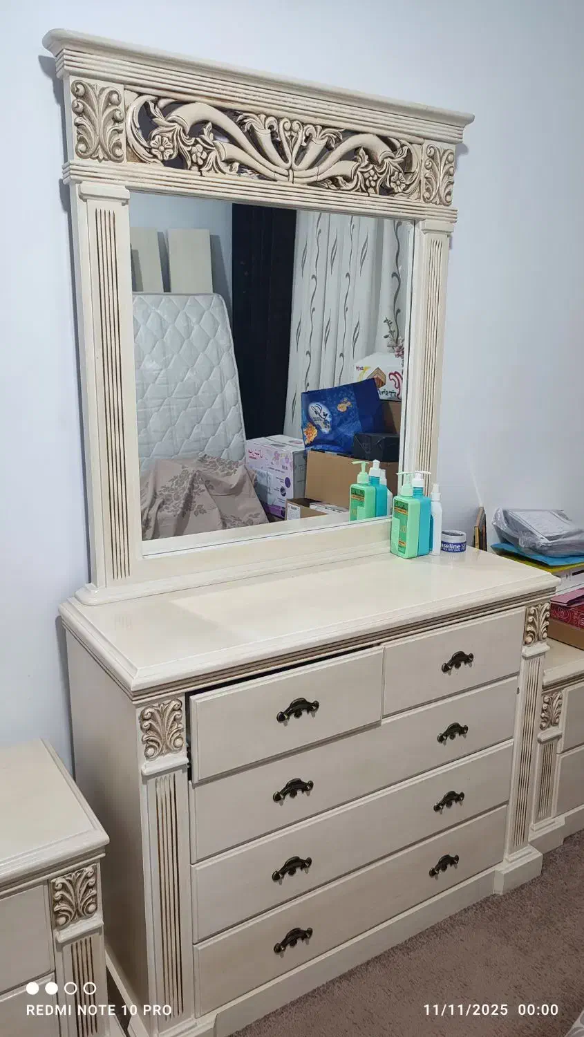 آینه درآور و بوفه|بوفه، ویترین، کنسول|اسدآباد, |دیوار