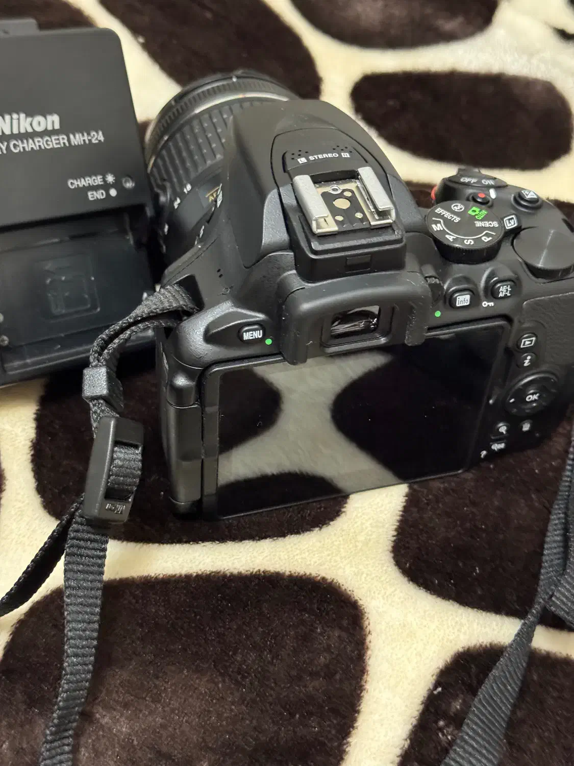 دوربینNIKon D5600|دوربین عکاسی و فیلم‌برداری|کرج, دهقان ویلا|دیوار