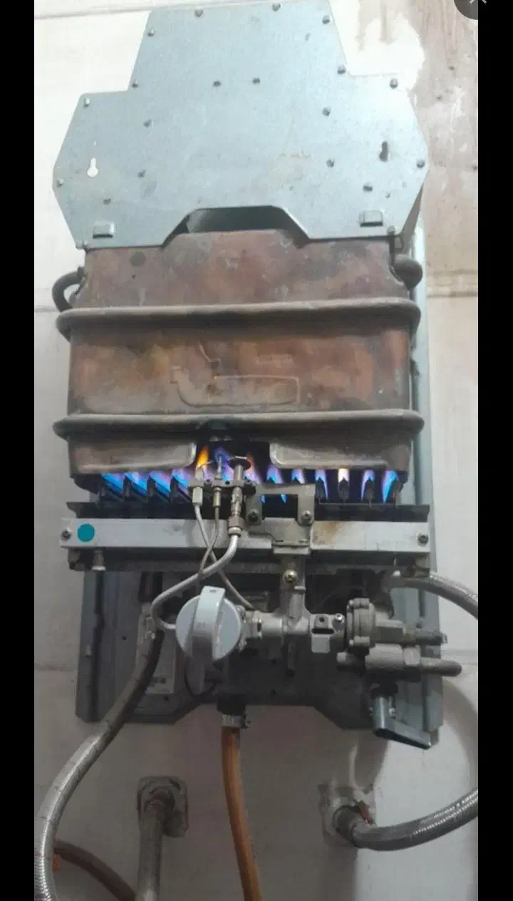 تعمیر آبگرمکن .پکیچ.یخچال.کولر گازی و|خدمات پیشه و مهارت|آبدانان, |دیوار