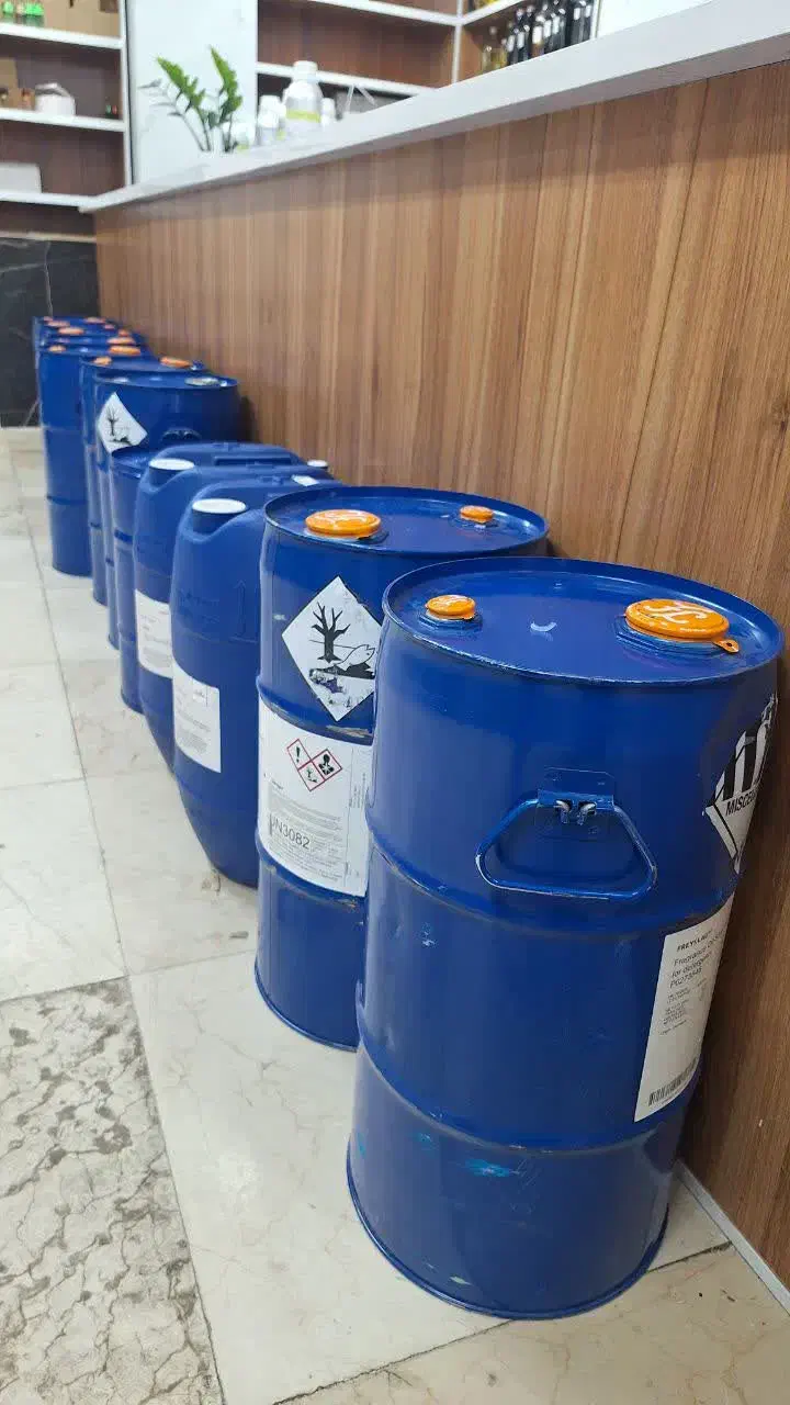 عطر گرمی شنل پلاتینیوم ۱۳۵۰۰|آرایشی، بهداشتی، درمانی|اسلامشهر, شهرک قائمیه|دیوار