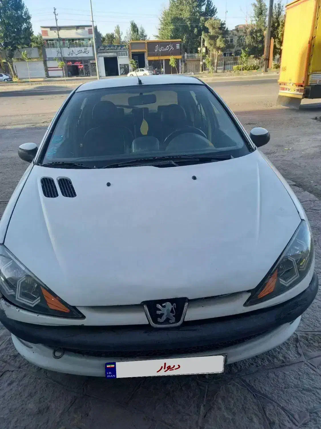 206تیپ 2مدل82|خودرو سواری و وانت|گلبهار, شهر جدید گلبهار|دیوار