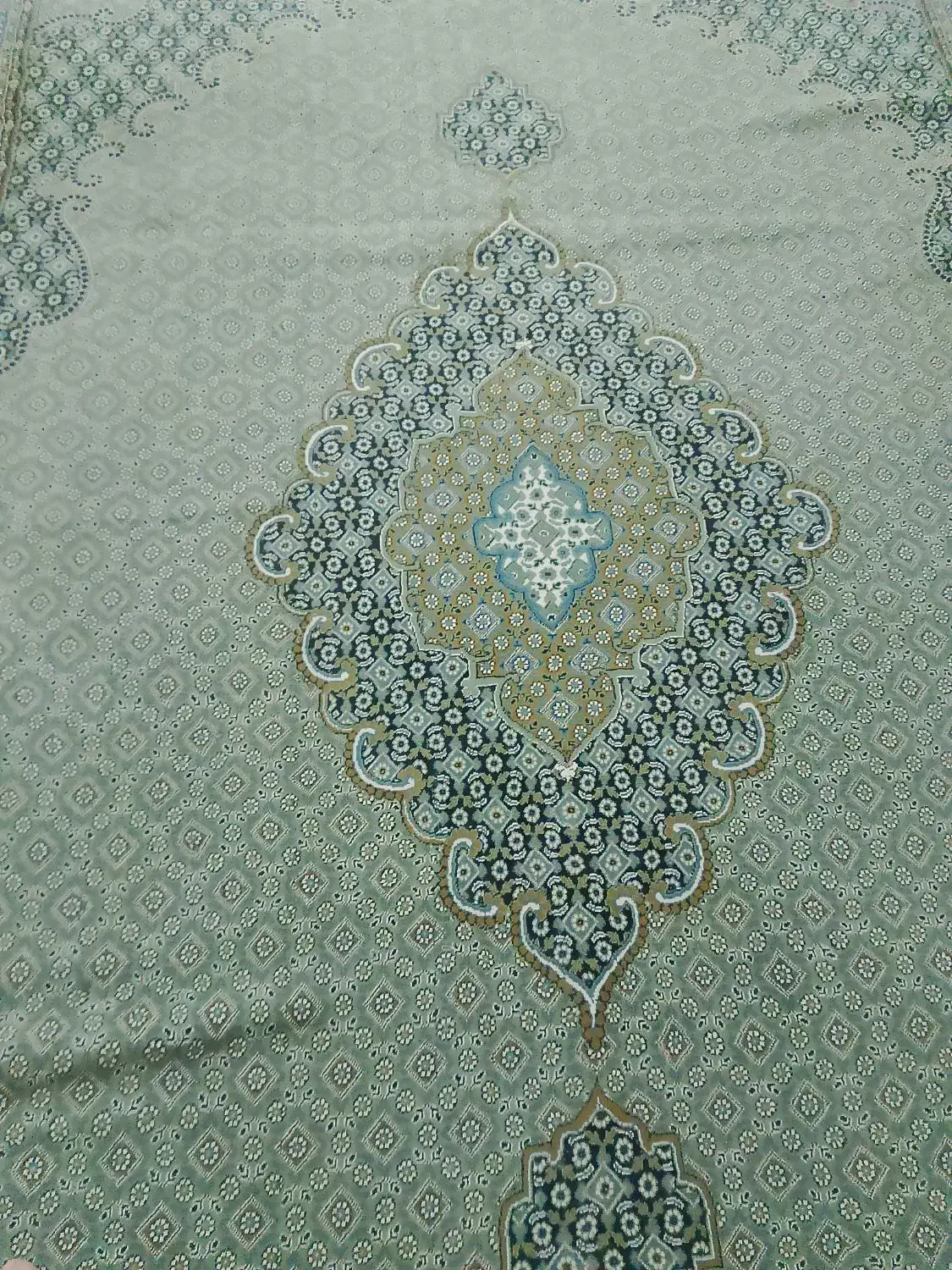 فرش|فرش|گلبهار, بیزکی|دیوار