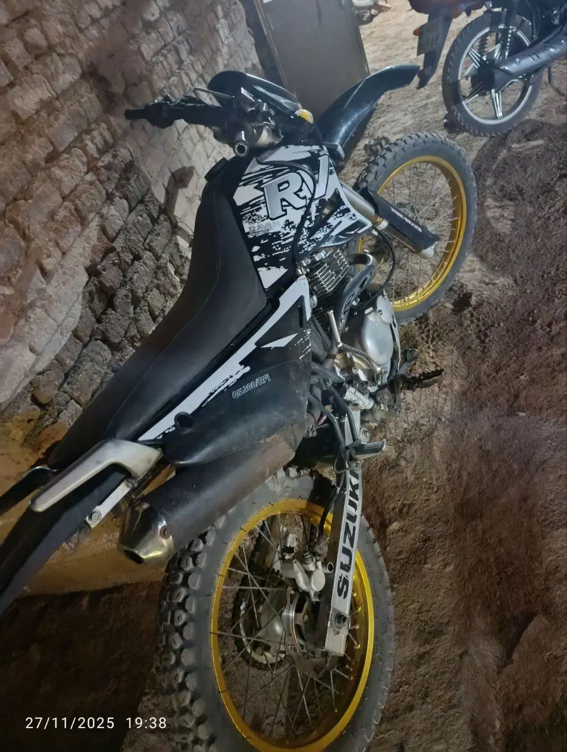 موتور تریلر روان و احسان شکاری(صفر)|موتورسیکلت|سنگان, |دیوار