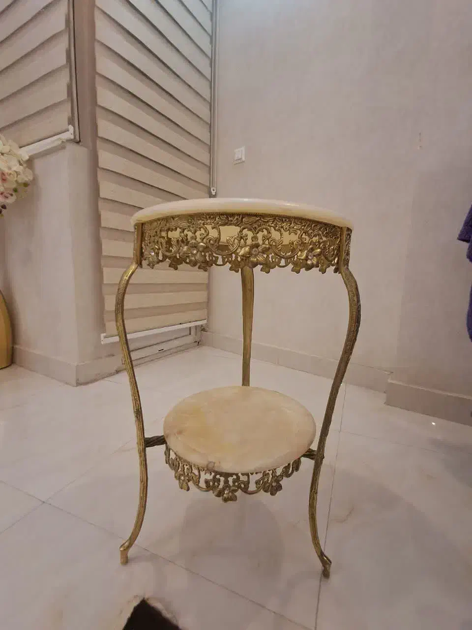 میزبرنجی شیک|مبلمان خانگی و میز عسلی|اراک, |دیوار