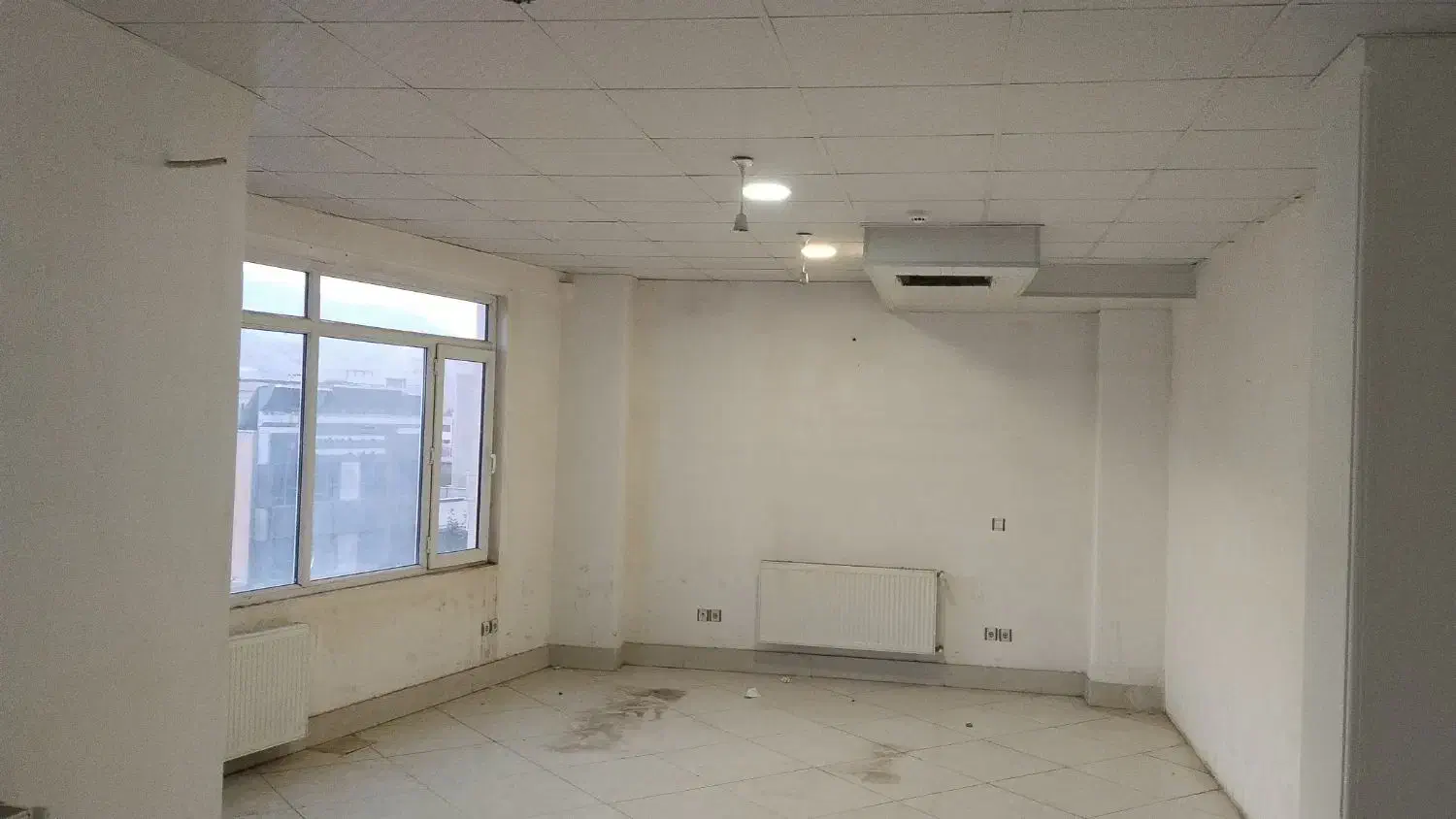 تجاری آپارتمان خیابان انقلاب۱۵۰متر|اجارهٔ دفتر کار، اتاق اداری، مطب|خرمآباد, |دیوار