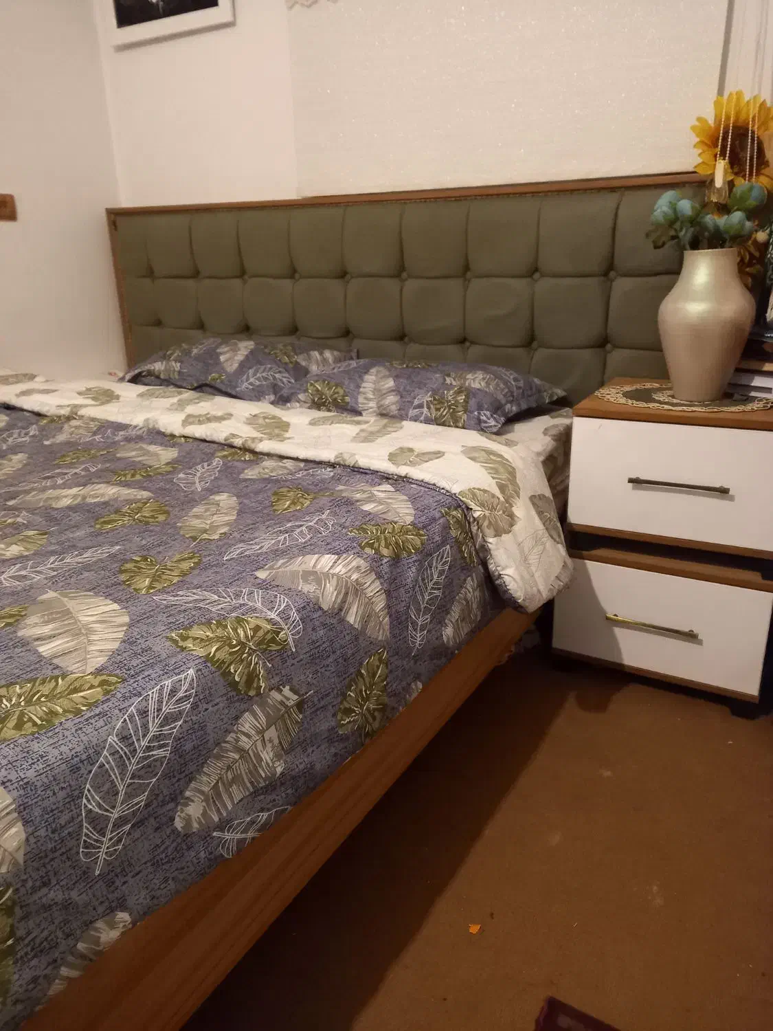 سرویس خواب نو|تخت و سرویس خواب|همدان, |دیوار