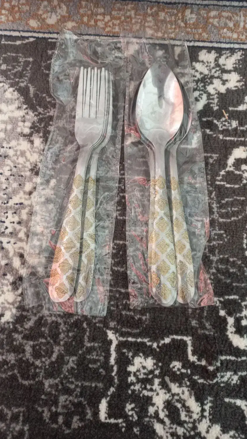 نو نو|ظروف سرو و پذیرایی|مشهد, کارمندان دوم|دیوار