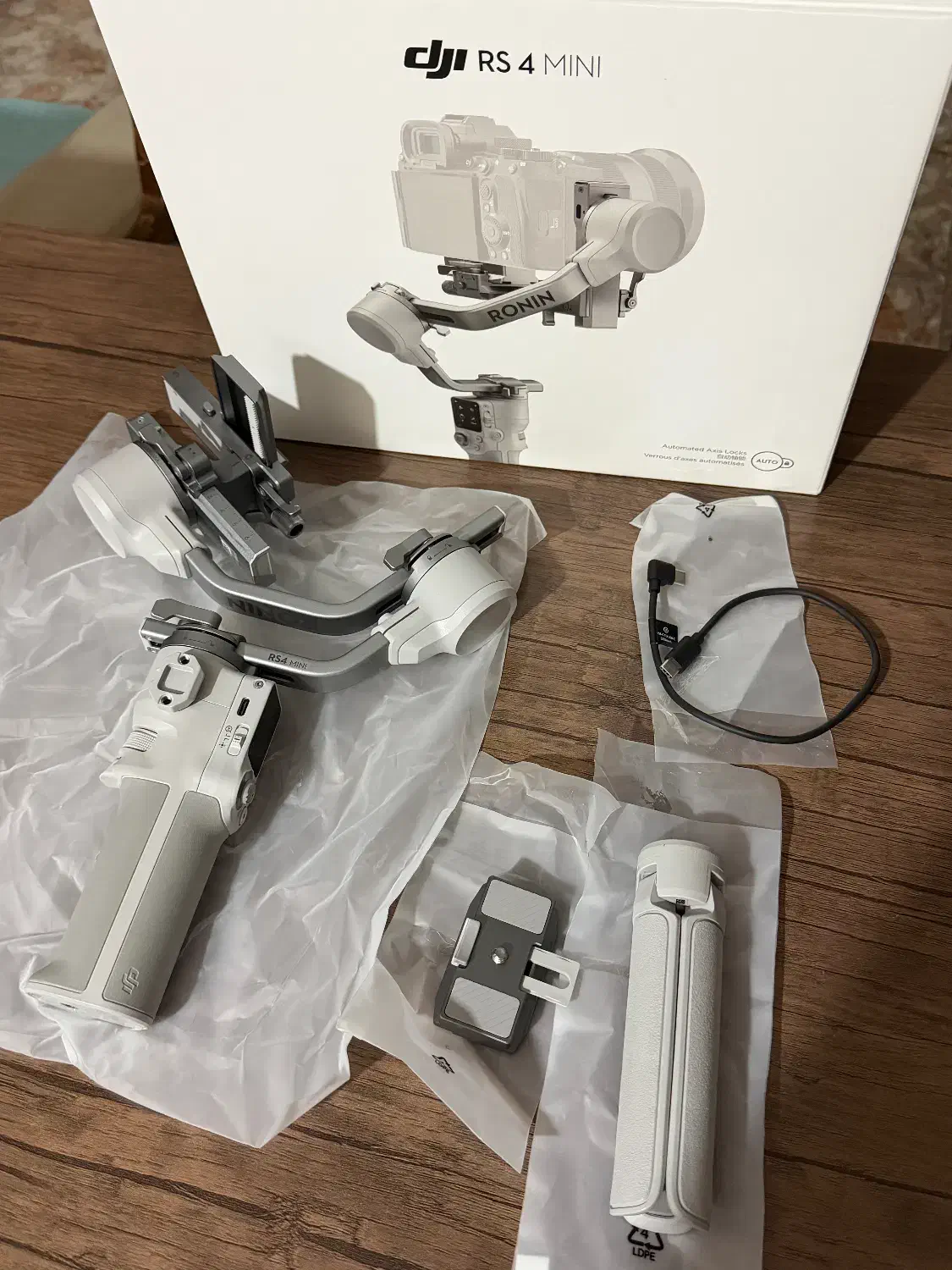 rs4mini unbox|دوربین عکاسی و فیلمبرداری|کتالم و سادات شهر, |دیوار