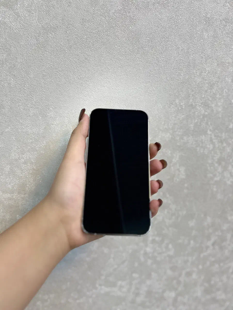 ۱۳پرو سفید با طرح طلا امانی|موبایل|اصفهان, احمدآباد|دیوار