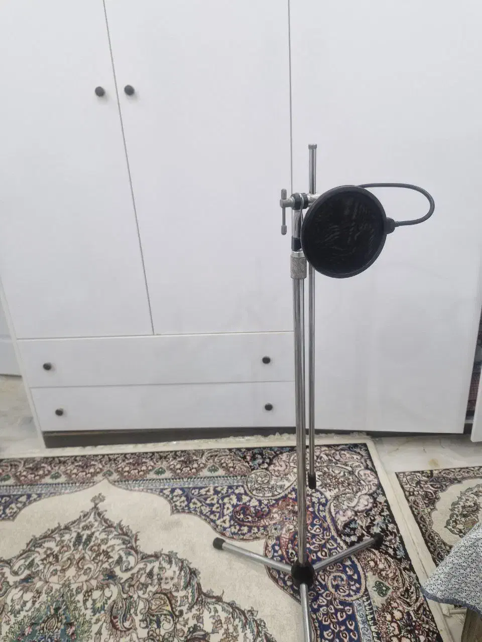 میکروفون.مدی.پایه میکروفون|آلات موسیقی|رشت, معلم|دیوار