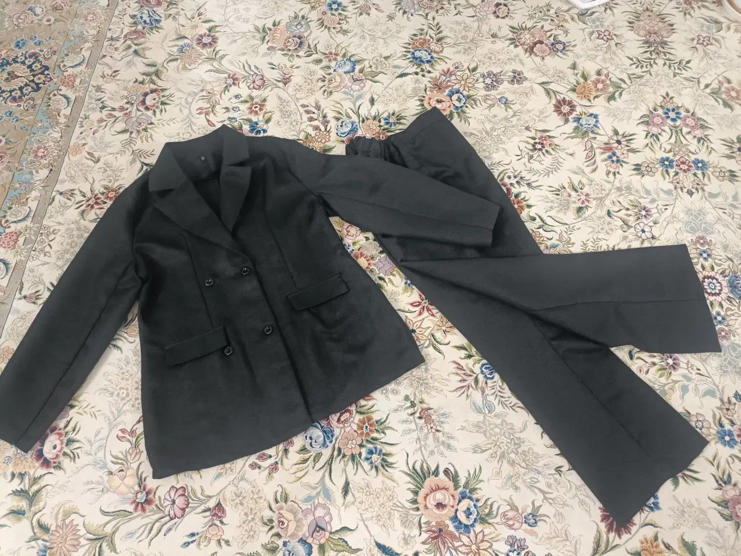 کت شلوار زنانه پاییزه ،نو ،سایز 3|لباس|تربتحیدریه, ۴۵ متری|دیوار