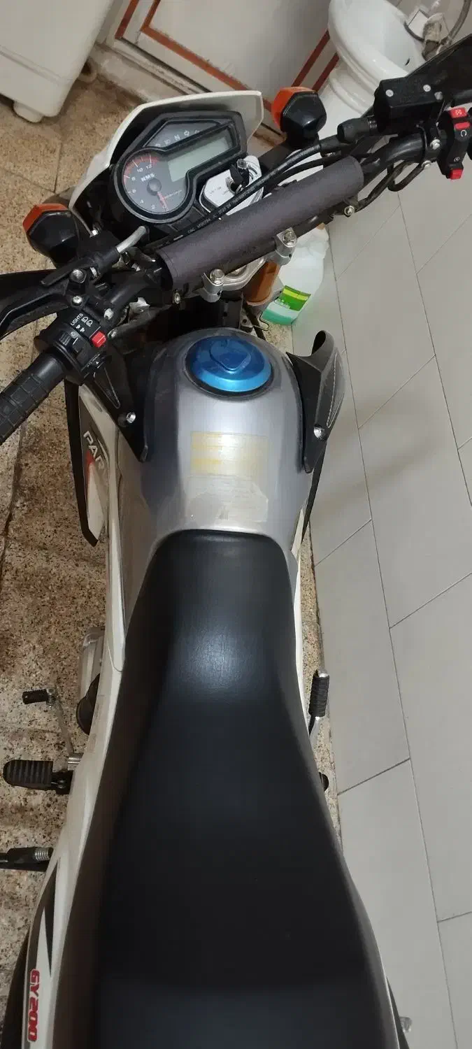 تریل ۲۰۰|موتورسیکلت|آبادان, |دیوار