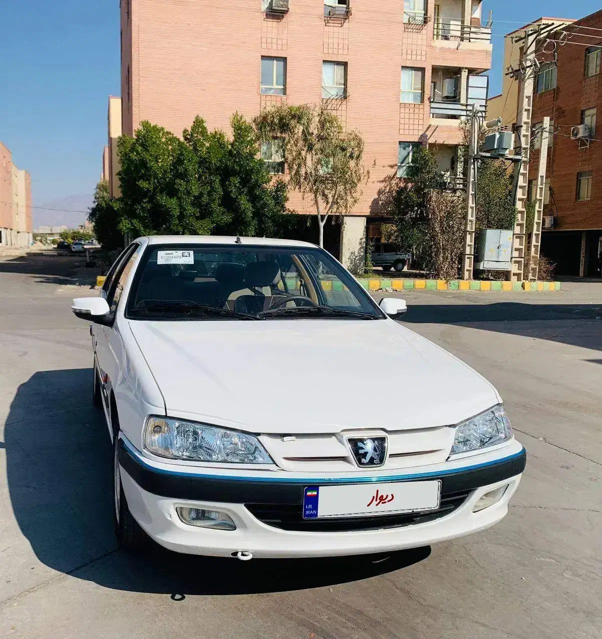 پارس مدل ۹۳ در حد|خودرو سواری و وانت|جیرفت, |دیوار