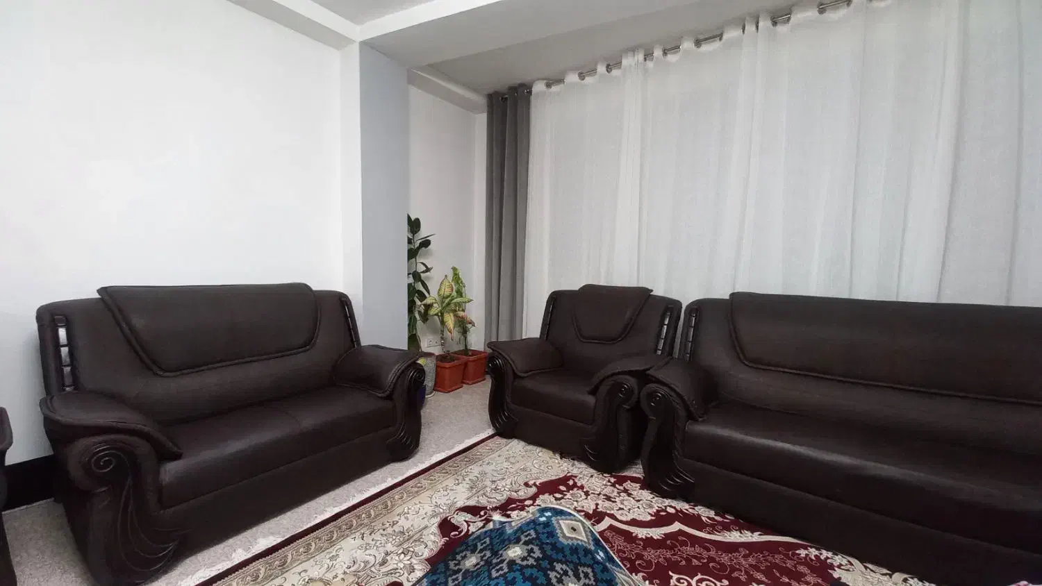 مبل هفت نفره|مبلمان خانگی و میز عسلی|شیراز, شهرک مفتح|دیوار