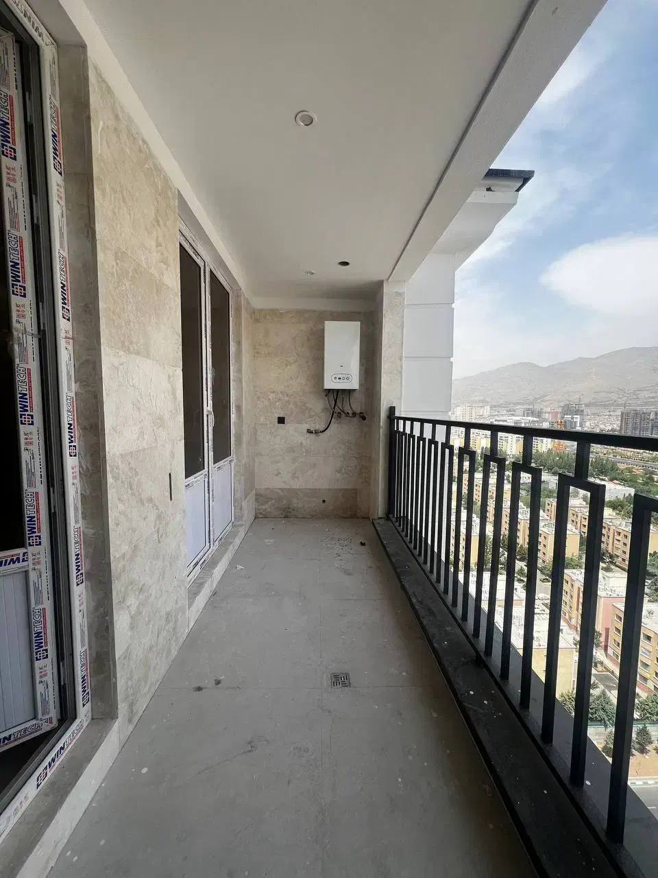 ۱۱۶متر رونیکا پالاس کوهک / دریاچه چیتگر / بلوک A1