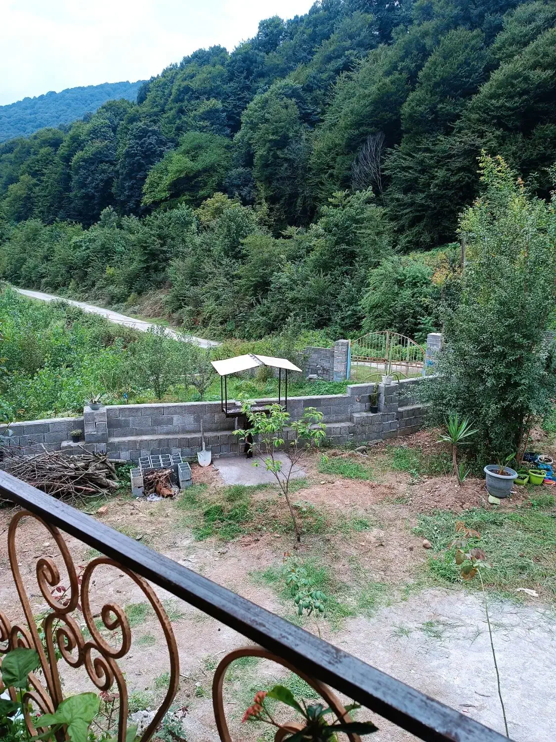 اجاره روزانه خانه دربست امشب تا چهارشنبه خالیه|اجارهٔ کوتاهمدت ویلا و باغ|زیرآب, |دیوار