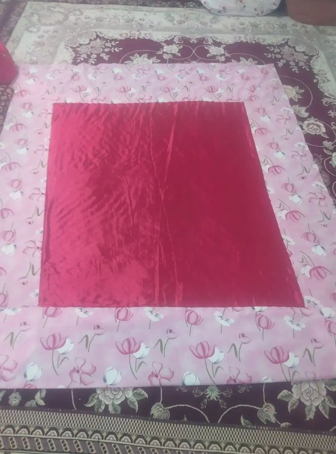 لحاف تشک آذربایجان|رختخواب، بالش، پتو|ورامین, ورامین|دیوار