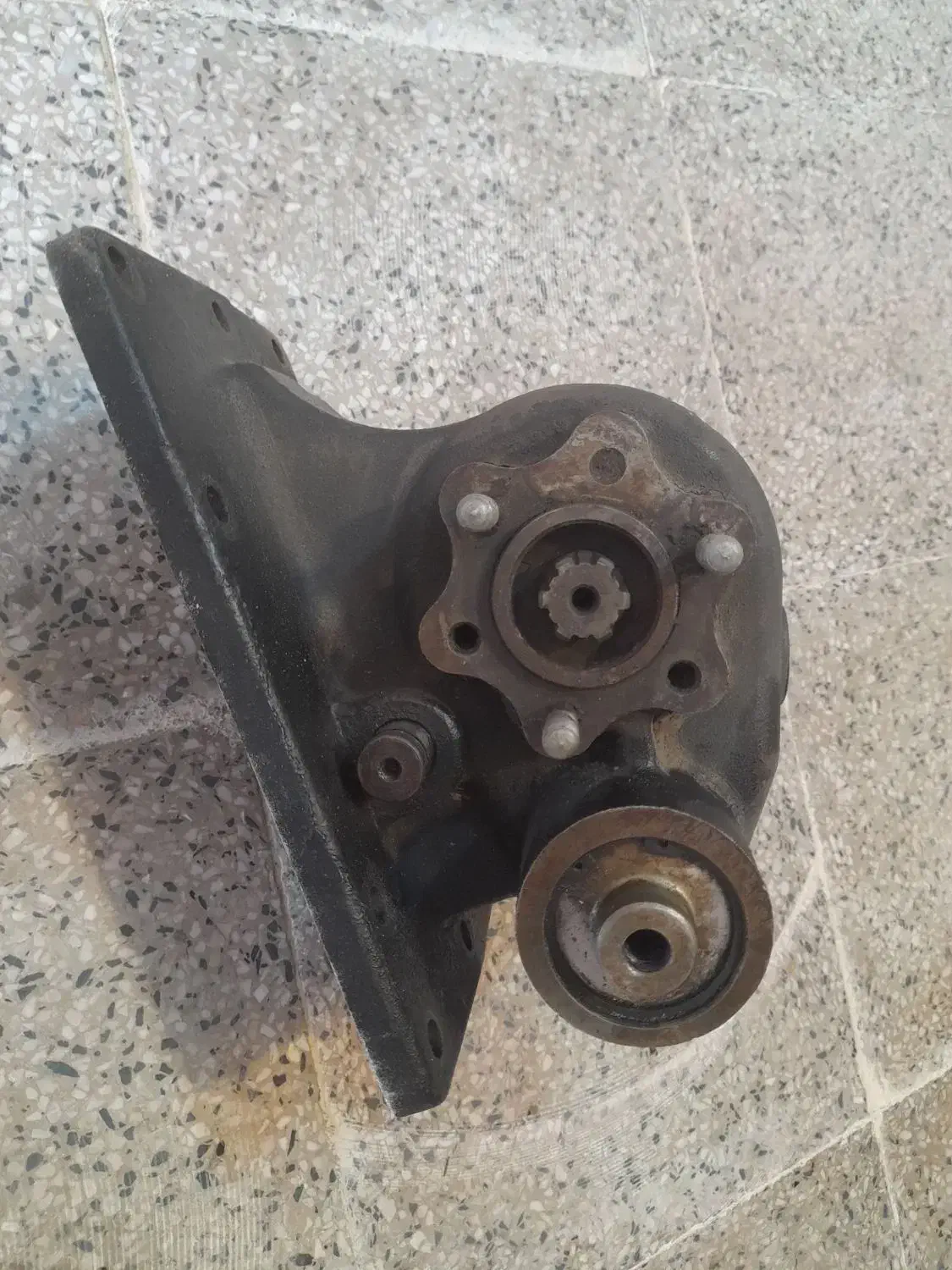 بغل گیربکس|قطعات یدکی و لوازم جانبی|بروجرد, |دیوار