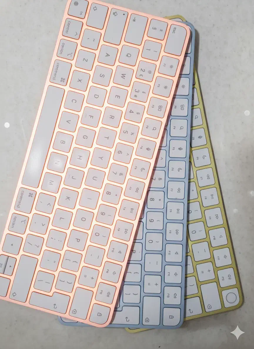 کیبورد اپلApple Magic Keyboard|قطعات و لوازم جانبی رایانه|مشهد, نیروی هوایی|دیوار