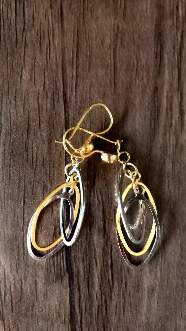 گوشواره طلا|جواهرات|قم, مسجد امام حسن|دیوار