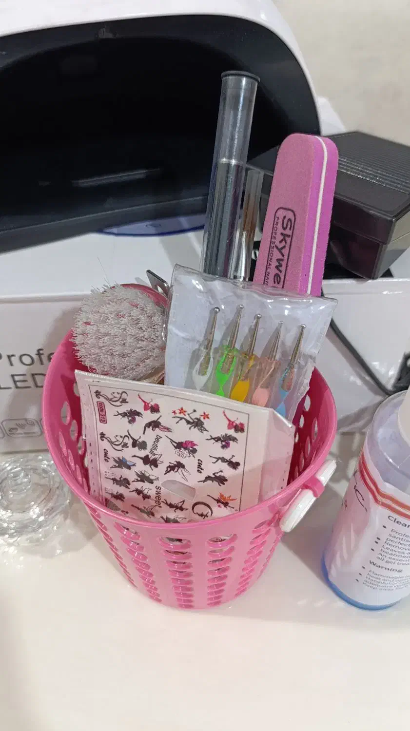 لوازم کاشت ناخن|آرایشی، بهداشتی، درمانی|تبریز, |دیوار