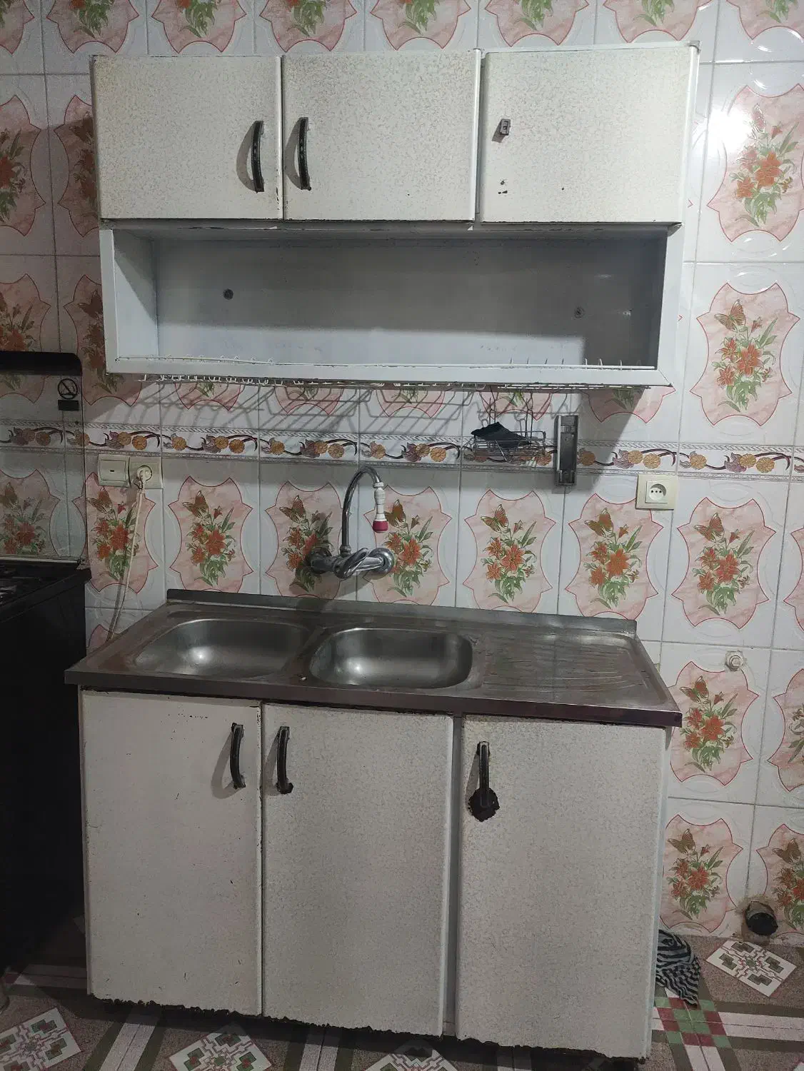 کابینت زیرسینک وسینک و آب چکان|مصالح و تجهیزات ساختمان|هرسین, |دیوار