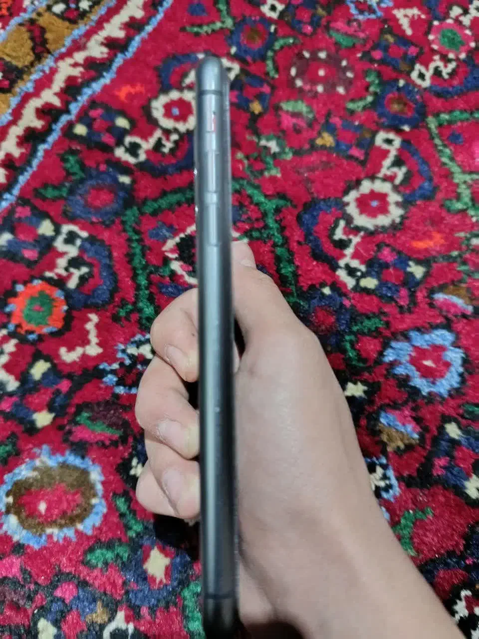 یک دستگاه گوشی ایفون ۱۱نرومال|موبایل|همدان, |دیوار